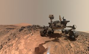 mars-curiosity-rover-msl-horizon-sky-self-portrait-PIA19808-br2